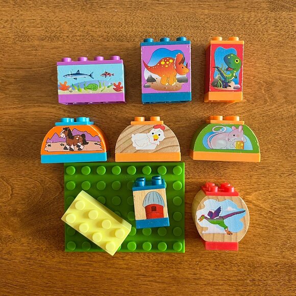 Wood and plastic building bricks *free in bundle* - Picture 1 of 8